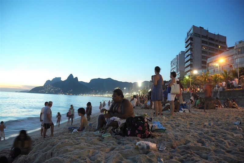 Plage d'Ipanema au coucher du soleil - Rio de Janeiro - Brésil