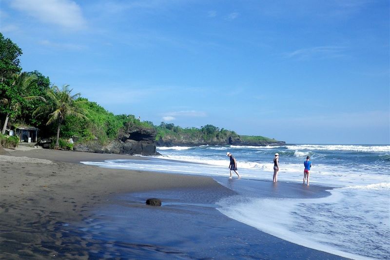 Plage près de Tanah Lot - Bali - Indonésie 