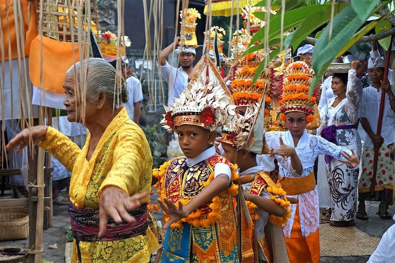 Cérémonie à Bali - Province de Bali - Indonésie