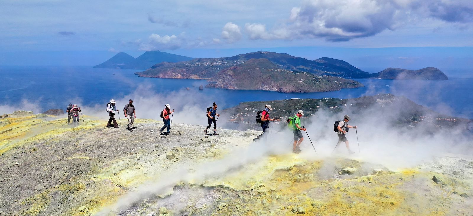 Voyage à vélo Italie : Les îles Éoliennes et l\'Etna Voyage à vélo - Italie : Les îles Éoliennes et l\'Etna
