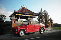 Bali, volcans et plages en Bebek ou en voiture