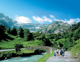 Photo 1 - Les cirques des Pyrénées font leur numéro ! Les cirques des Pyrénées font leur numéro !