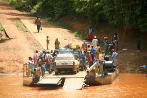 Photo 2 - Les pistes de Guinée en 2CV Les pistes de Guinée en 2CV