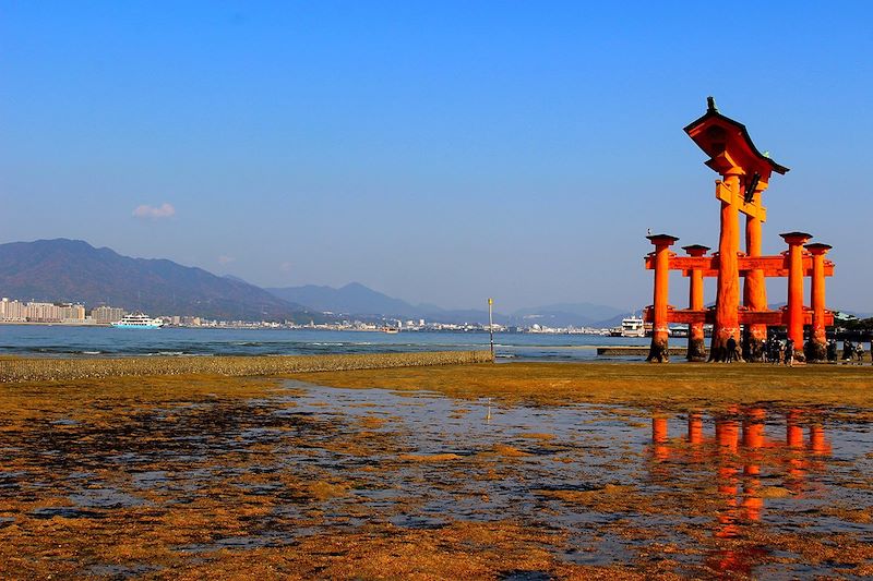 Torii flottant de l'Île de Miyajima - Japon 