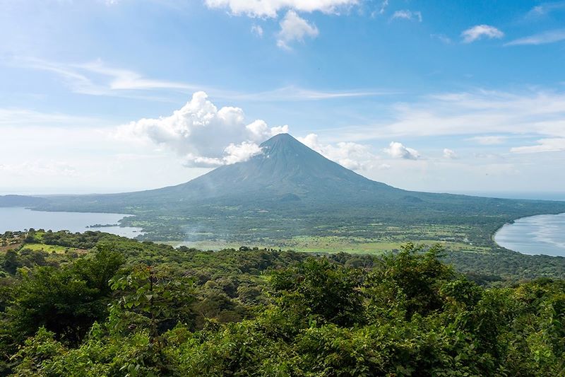 Le volcan Concepción depuis le sommet du voclan Maderas - Île d'Ometepe - Nicaragua