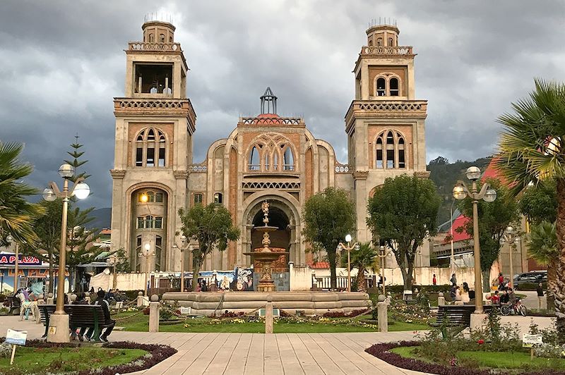 Place des Armes - Huaraz - Pérou