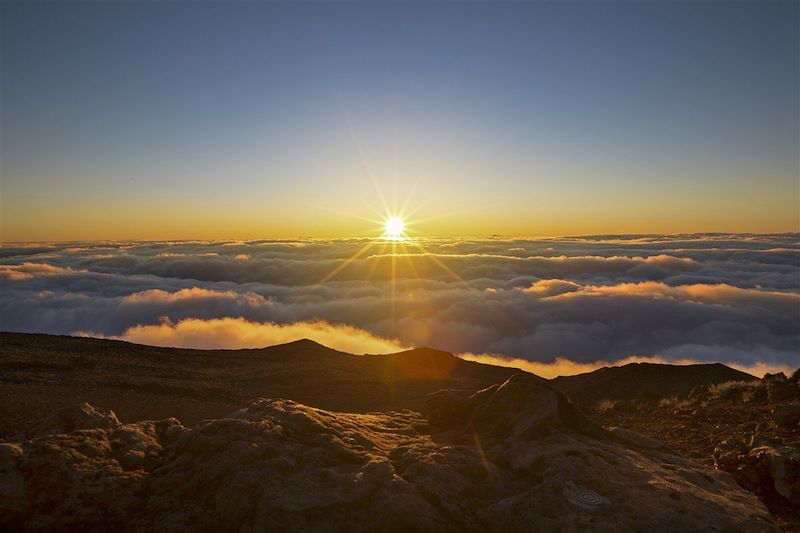 Lever de soleil depuis le Piton des Neiges - La Réunion