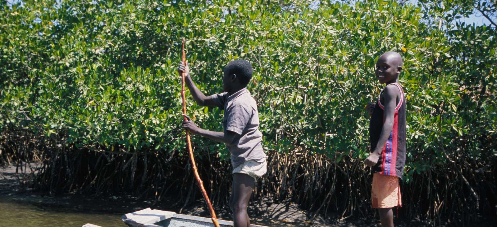 Image En famille au Siné Saloum...