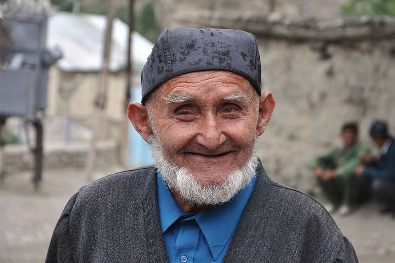 Homme tadjik à Guitan - Tadjikistan