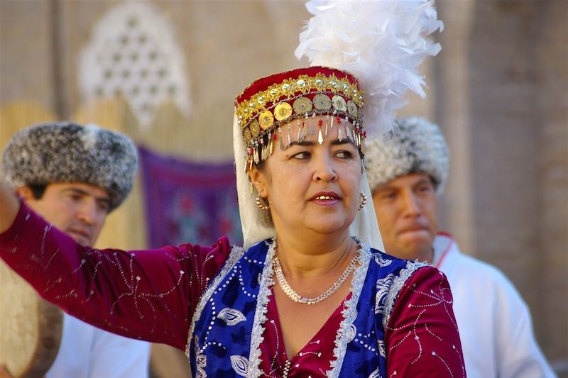 Danseuse folklorique - Khiva - Ouzbékistan