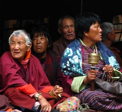 Découverte du Bhoutan, de sa nature, de ses Dzongs et monastères bouddhistes