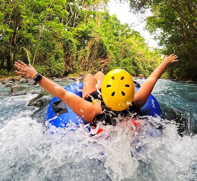 Découverte des incontournables du Costa Rica en famille entre volcan, jungle, forêts, plages, cascades et piscines naturelles !