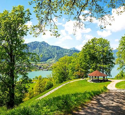 Boucle au départ de Munich à la découverte des lacs de Bavière à vélo, une aventure pittoresque avec vue sur les sommets alpins