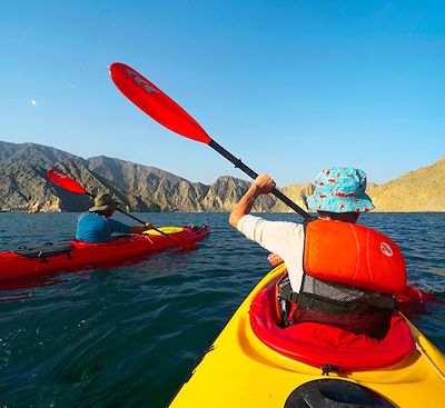 Oman Kayak : les fjords d’Arabie et leur faune marine