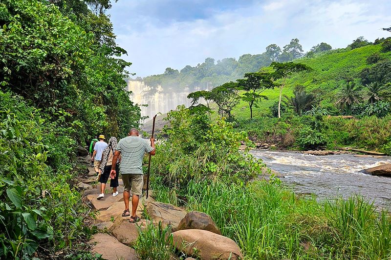 Randonnée vers les chutes de Kalandula - Province de Malanje - Angola