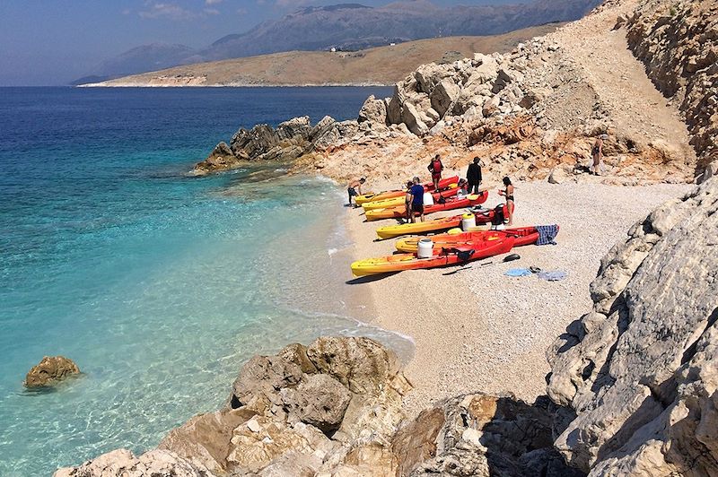 En kayak sur la riviera albanaise - Albanie