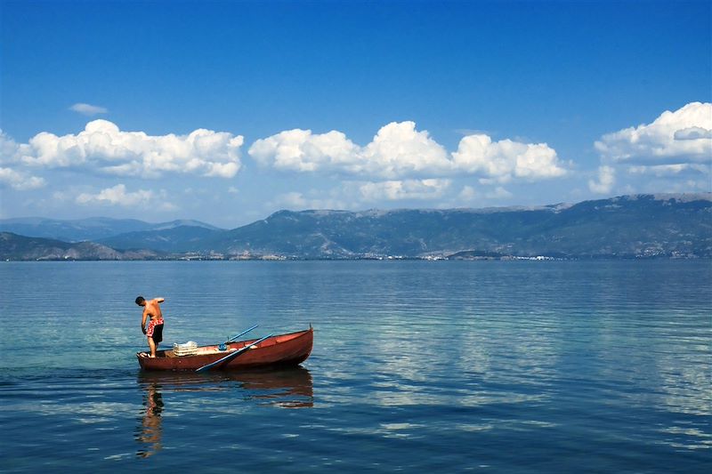 Pêcheur sur le lac - Ohrid - Macédoine
