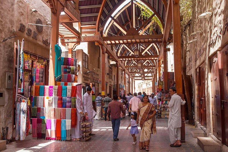 Souk aux textiles de Bur Dubai - Dubai - Emirats Arabes Unis