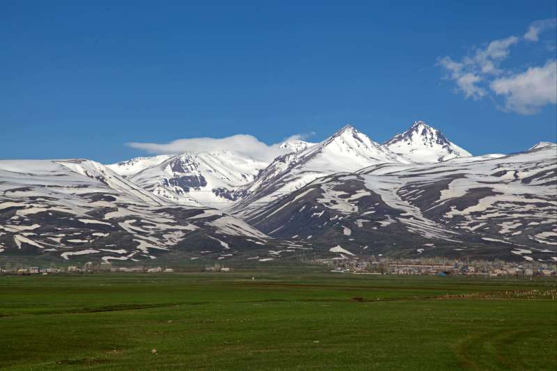En Arménie, causons Caucase...