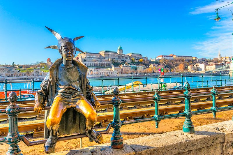 Little Princess Statue - Budapest - Hongrie centrale - Hongrie