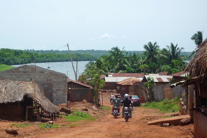 Le Bénin en deux roues