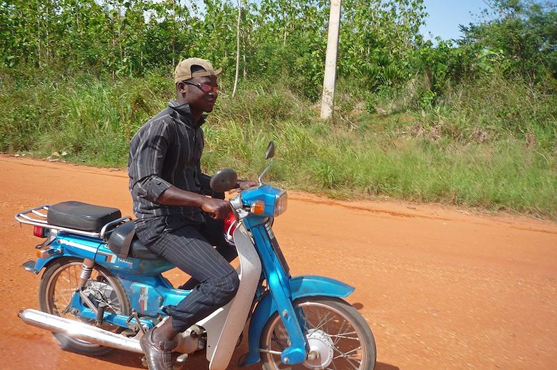 Zem, le Bénin à deux roues !