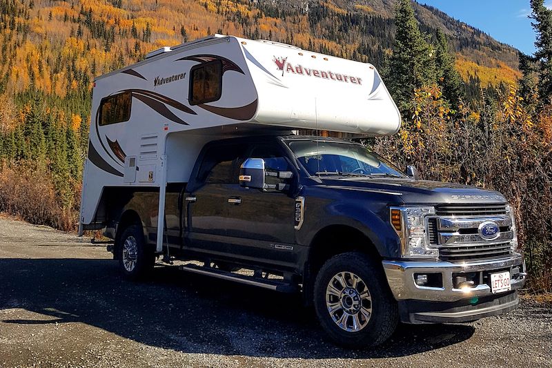 Camping-car dans le Yukon - Canada