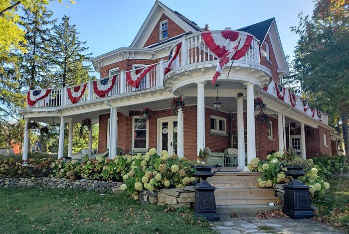 1000 Island Bed and Breakfast - Gananoque - Ontario - Canada