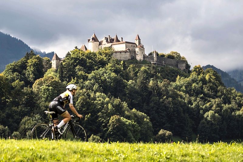 Vélo au Château de Gruyères - Suisse