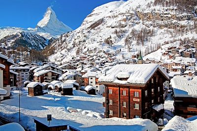 Féerie hivernale suisse en train panoramique 2