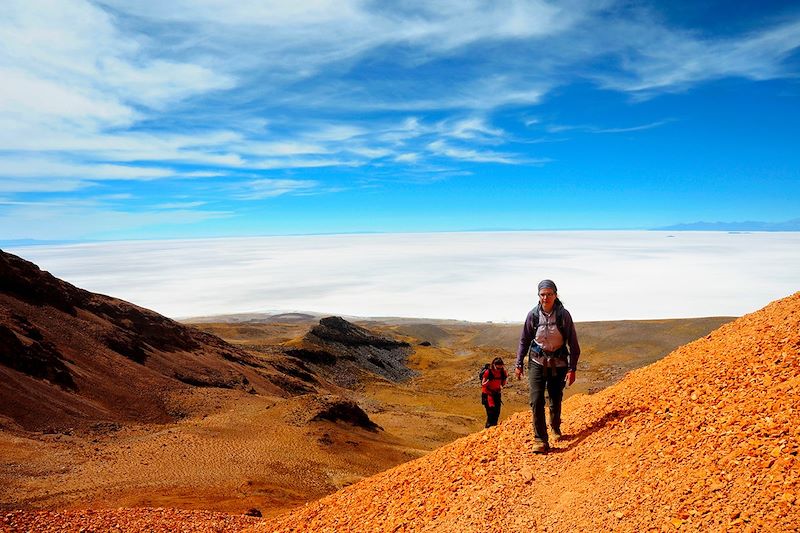 Randonnée près du volcan Tunupa - Salar d'Uyuni - Bolivie