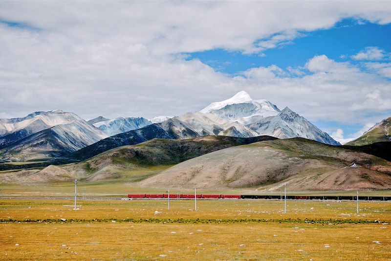 Voie de chemin de fer au Tibet - Chine
