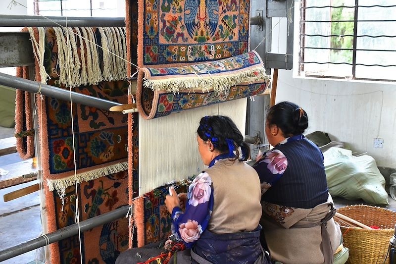 Fabrication de tapis à Shigatse - Tibet