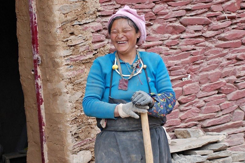 Portrait d'une femme tibétaine - Tibet - Chine