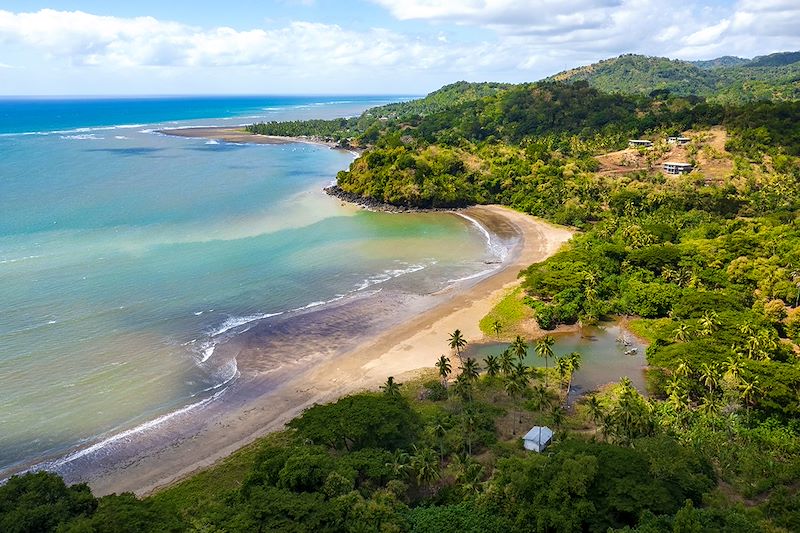Découverte complète des 3 îles des Comores, entre authenticité d'Anjouan, lagons sauvages de Mohéli et volcans de Grande Comore !