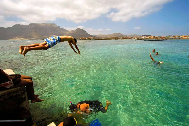Voyage famille au Cap vert: multi-activités entre rando dans les vallées volcaniques, paddle, sortie pêche en bateau et baignades 