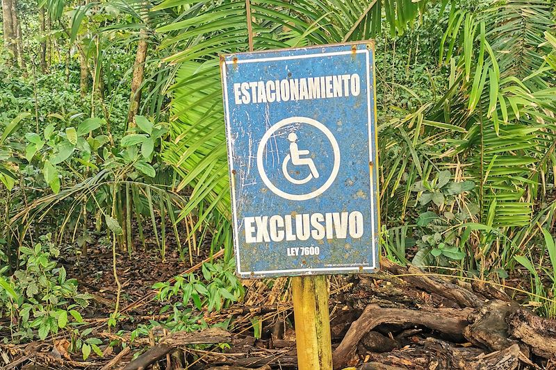 Emplacement réservé PMR - Manuel Antonio - Costa Rica