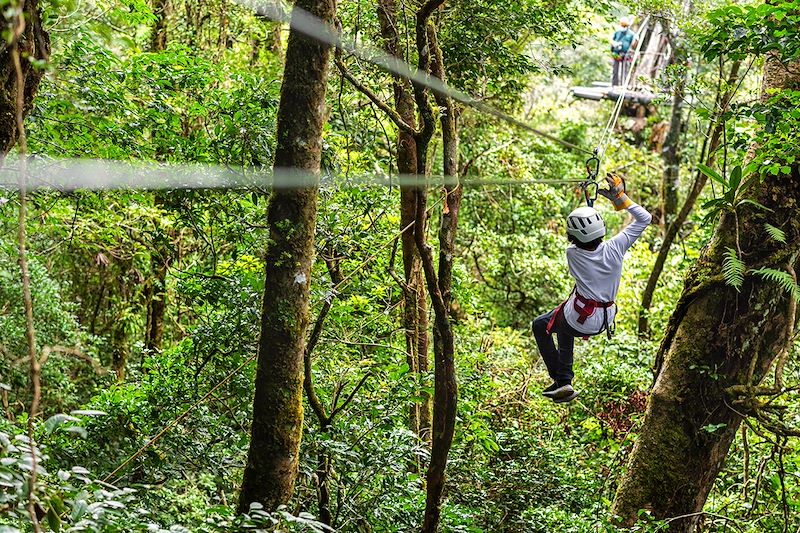 Tyrolienne au Costa Rica