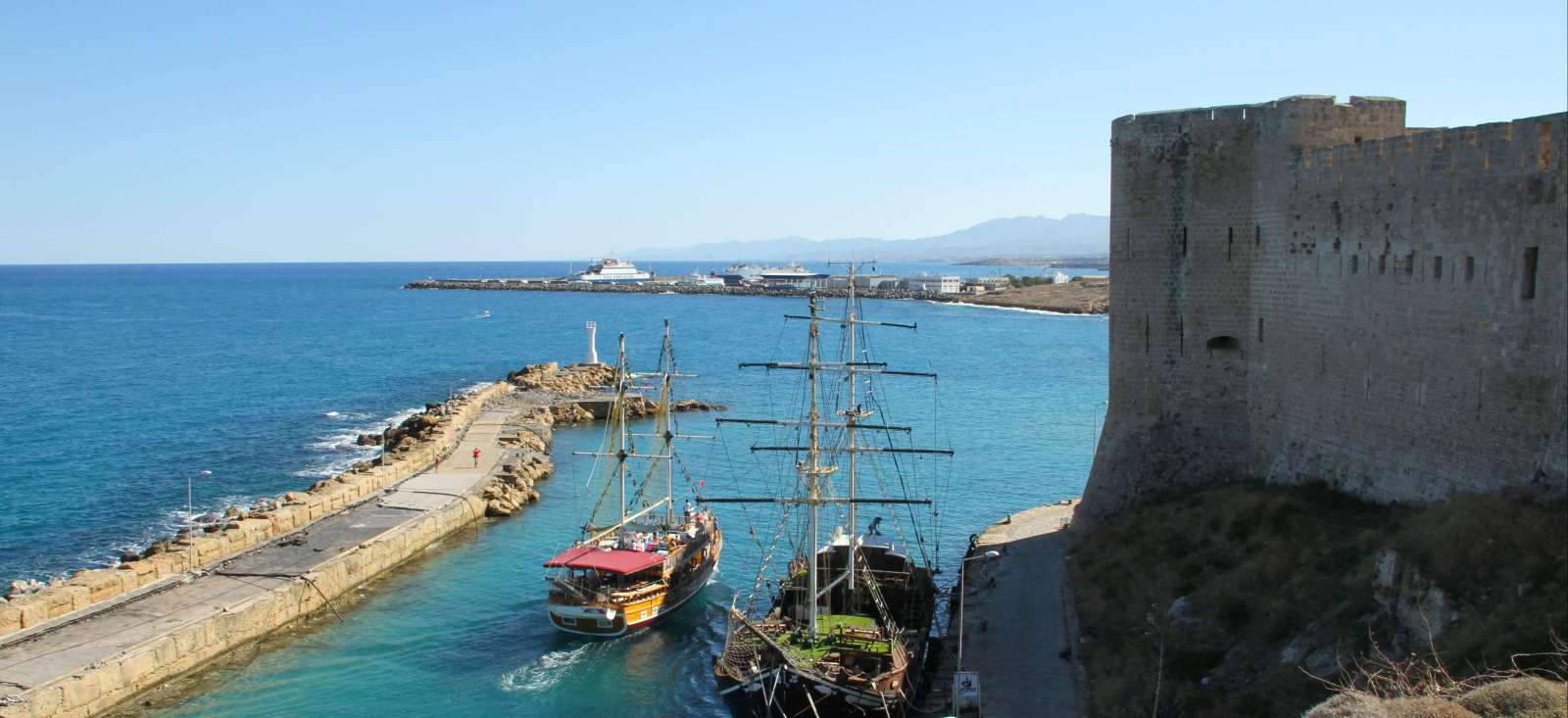 Voyage découverte - Petite île et grande histoire