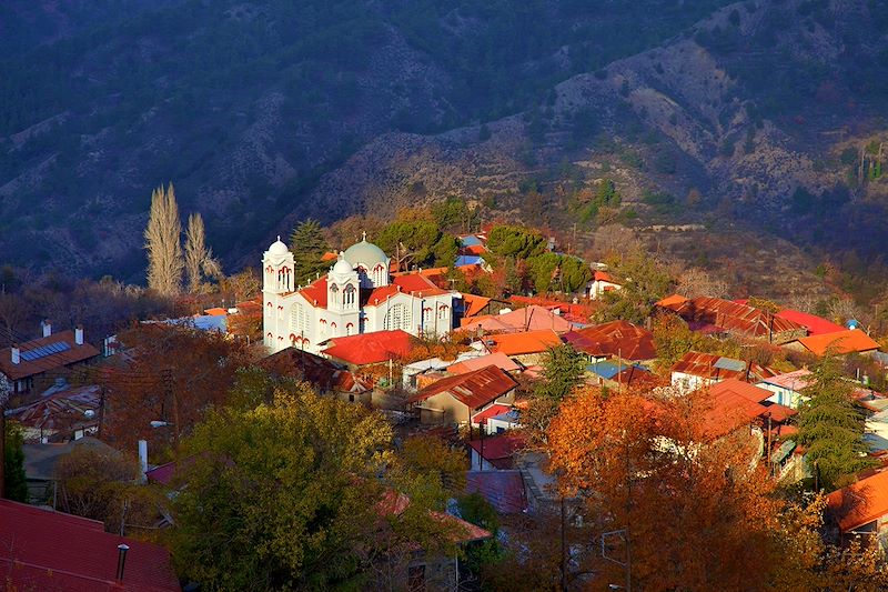 Randonnée au nord de Chypre et découverte au sud de Troodos, Olympe et Nicosie.