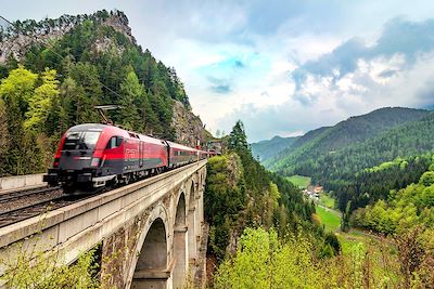 voyage Les mystères de l'Est A/R en train