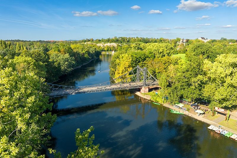 Île de la Peißnitz sur la Saale à Halle - Saxe-Anhalt - Allemagne