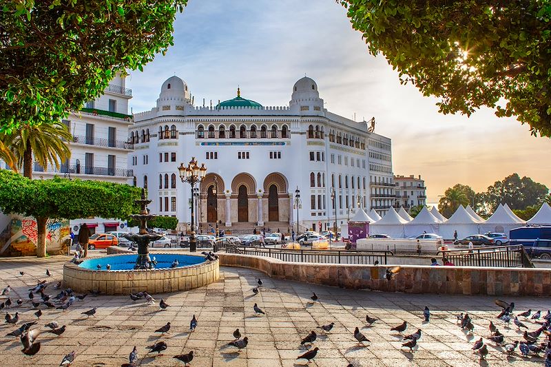 De la Casbah d'Alger aux rivages de Djerba, sur les traces de l'histoire, de la spiritualité et des paysages à couper le souffle