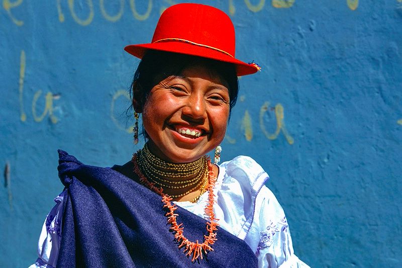 Portrait d'une femme à Otavalo - Province de l'Imbabura - Équateur
