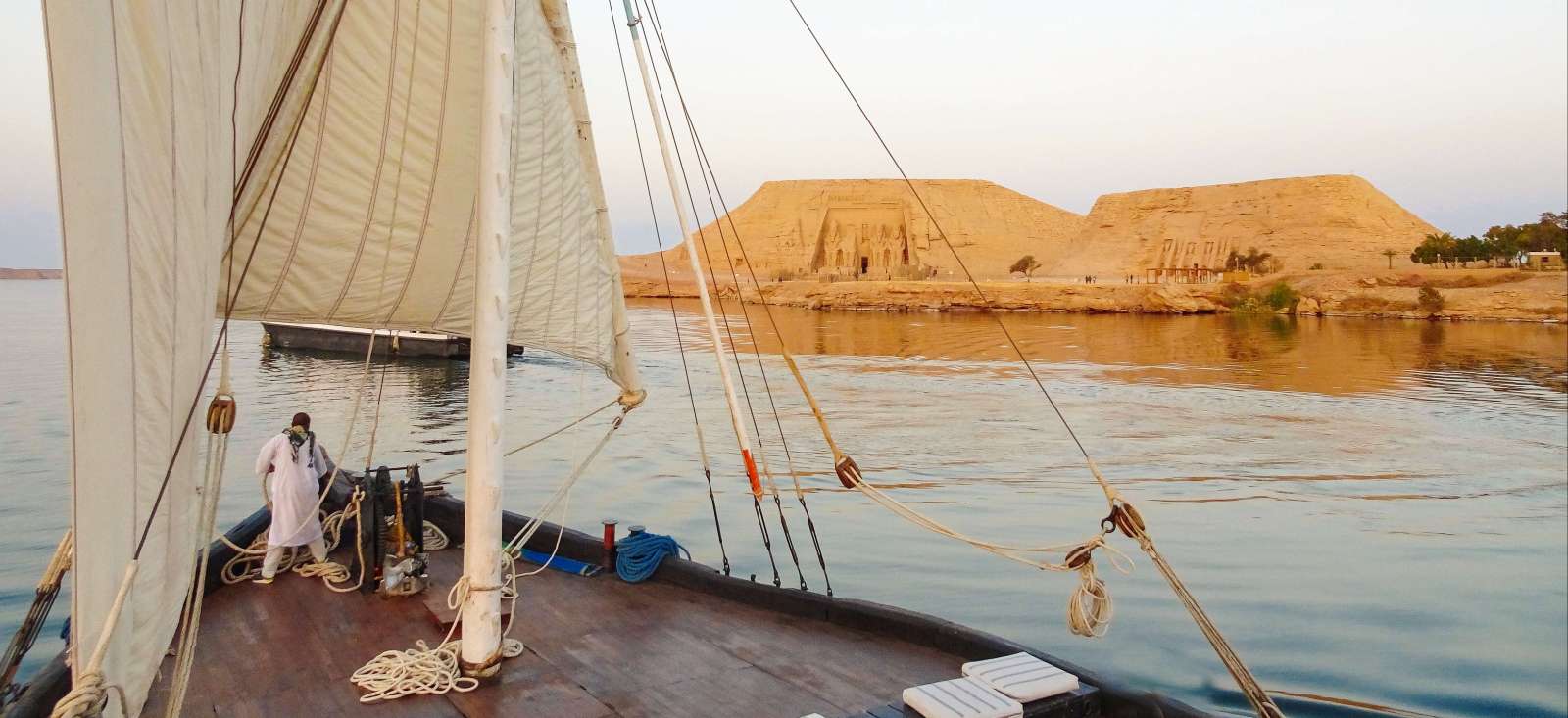 Voyage sur l'eau : Au fil du Nil