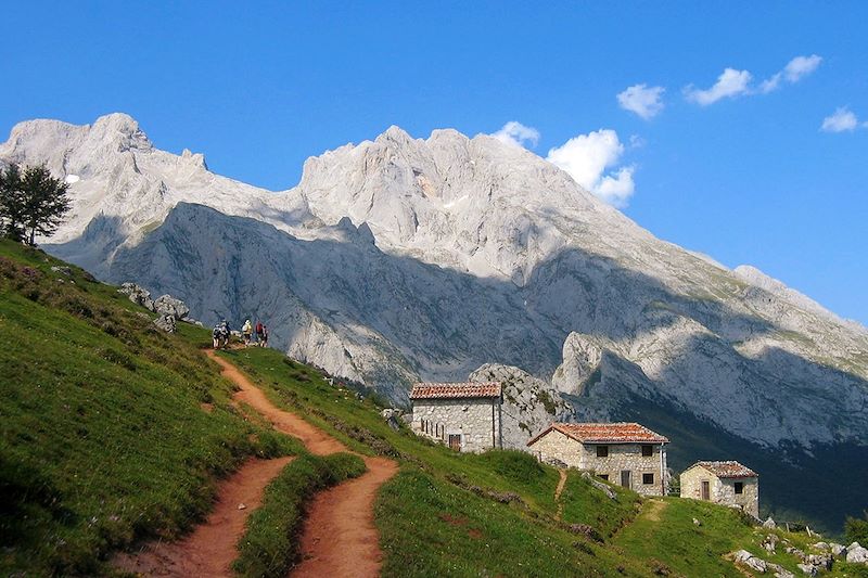 Panoramas des Pics d'Europe (A/R en train)