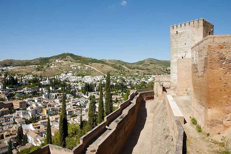 Palais de l'Alhambra et vue sur la ville de Grenade - Espagne