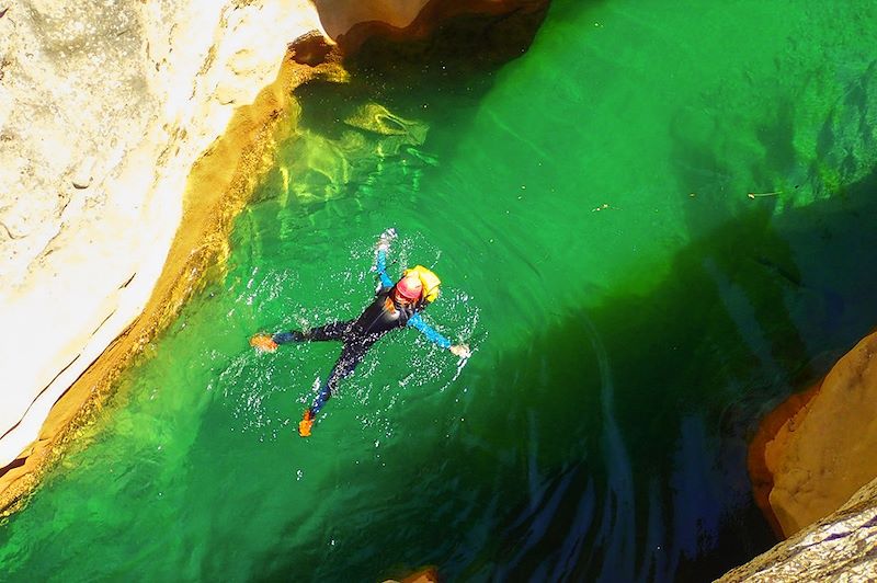 Canyoning en Sierra de Guara, version camping