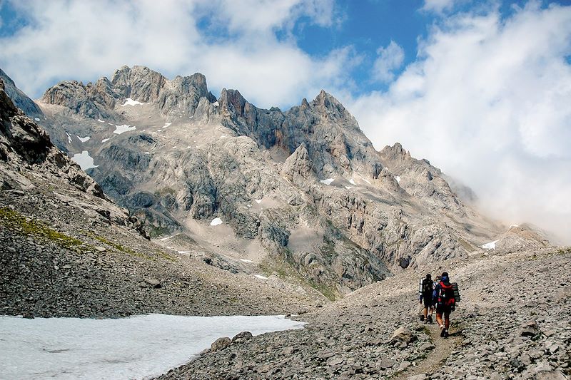 Sur les chemins des Pics d'Europe