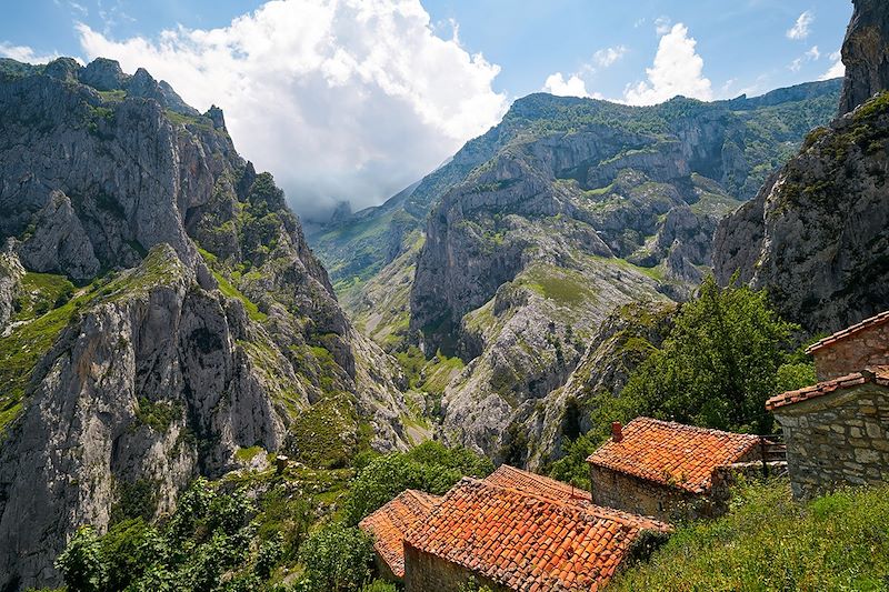 Naranjo de Bulnes - Pics d'Europe - Cordillère cantabrique - Espagne